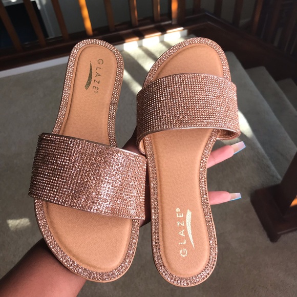 Comfy girly sandals! - Picture 2 of 2